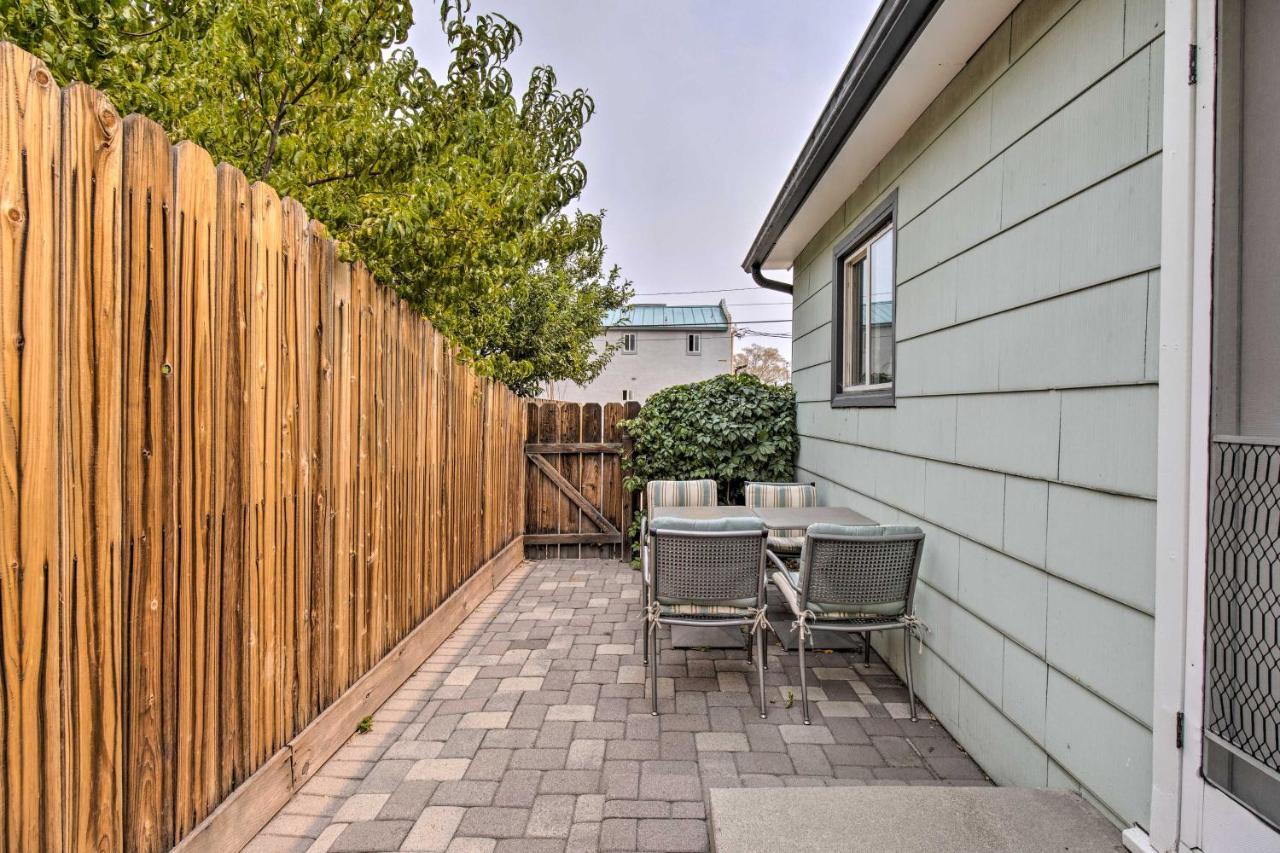 Walkable Carson City Duplex With Private Patio! Exteriör bild