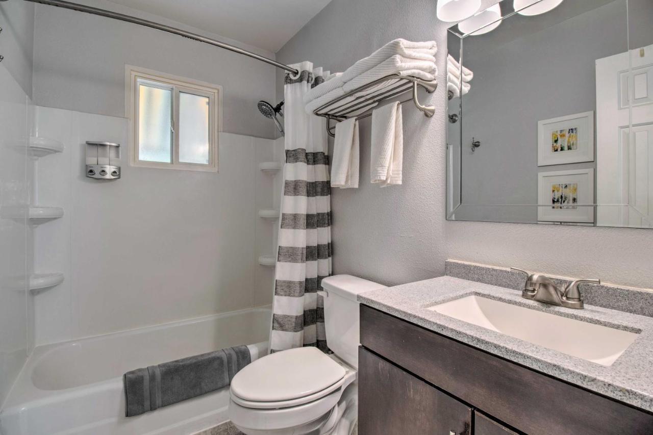 Walkable Carson City Duplex With Private Patio! Exteriör bild